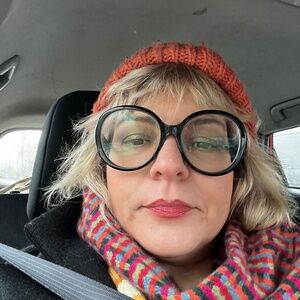 Meet your Posher, Susan